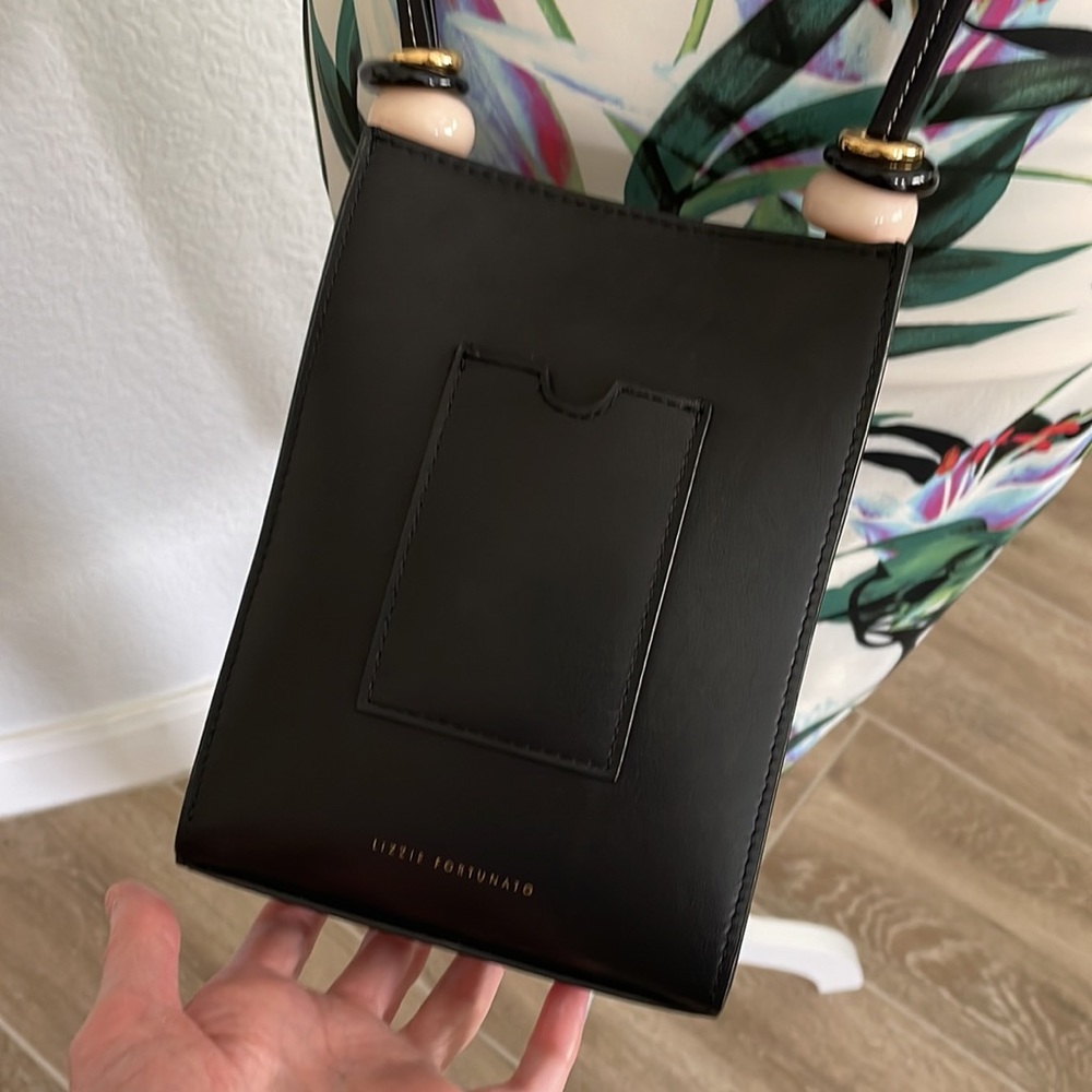 Lizzie Fortunato small crossbody leather bag - Picture 5 of 16